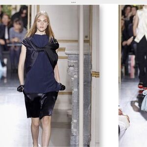 ❌SOLD❌ CELINE Elegant  Black Satin Skirt Fr 40